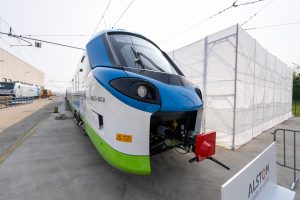 nuovo-treno-a-idrogeno-linea-BS-Iseo-Edolo-2