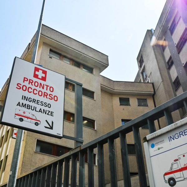 Como ingresso pronto soccorso su via Santo Garovaglio dell'Ospedale Valduce