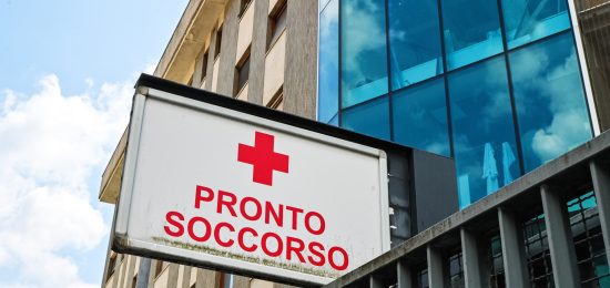 Como ingresso pronto soccorso su via Santo Garovaglio dell'Ospedale Valduce