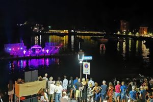 palco-galleggiante-lago-como-31