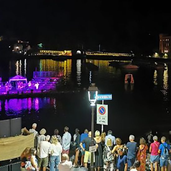 palco-galleggiante-lago-como-31