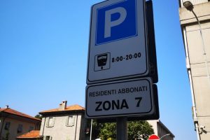 parcheggi cartello parcometro