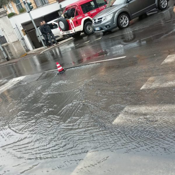 perdita acqua allagamento via per cernobbio