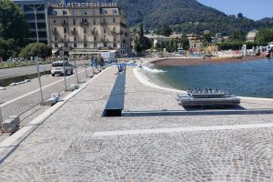 piazza cavour lungolago