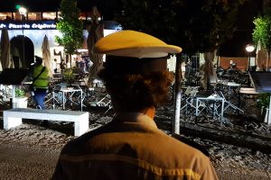 piazza-de-gasperi-coprifuco-locali-bar-movida (50)