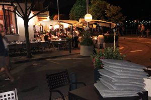 piazza-de-gasperi-locali-chiusi-aperti