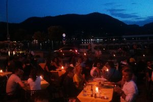 piazza-de-gasperi-notte