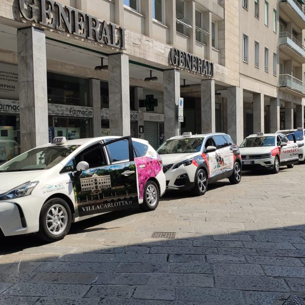piazza-perretta-taxi (1)