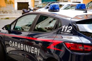 auto macchina carabinieri