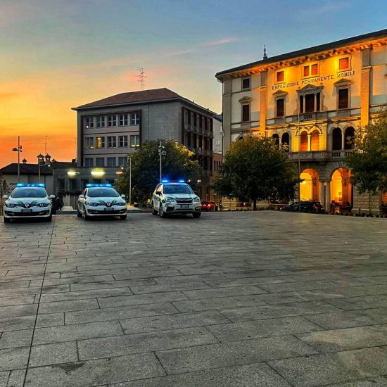 polizia locale cantù piazza garibaldi