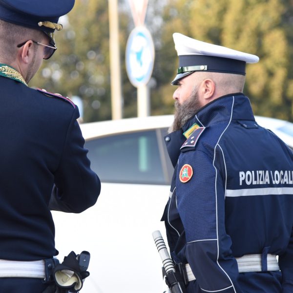 polizia-locale-cantù