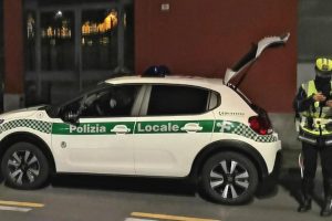polizia-locale-notte