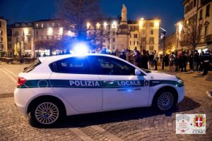 polizia locale piazza volta