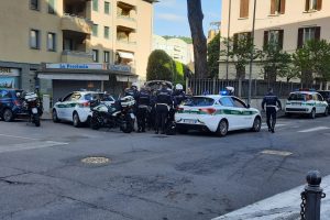 polizia-locale-via-anzani