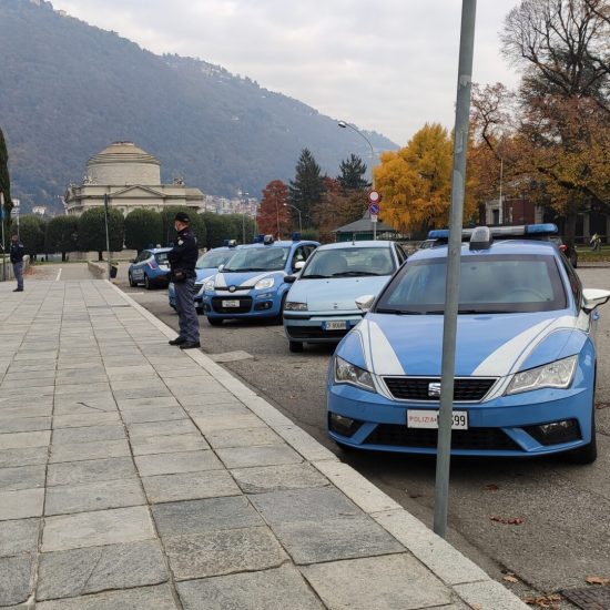 polizia-monumento-caduti-giardini-2