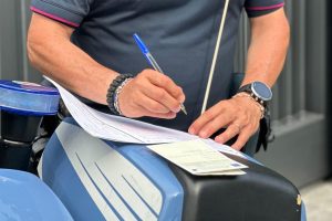polizia moto multa