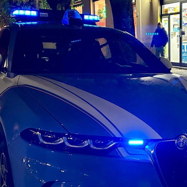 polizia notte sera