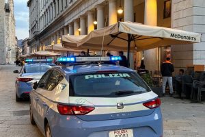 polizia portici mc donalds
