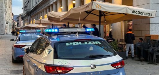 polizia portici mc donalds