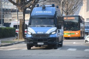 polizia-stadio-bus-1
