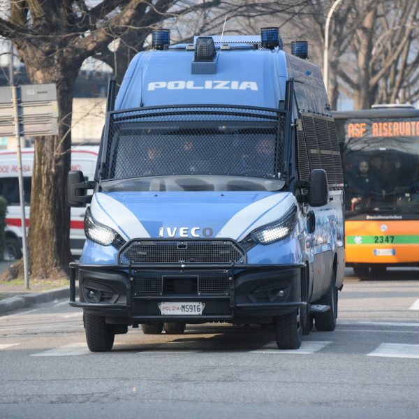 polizia-stadio-bus-1