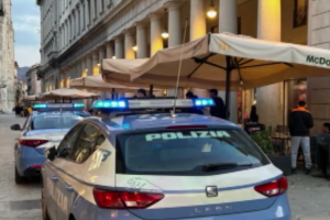 polizia-stato-mc-donalds (3)