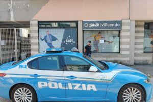 polizia-stato-sala-slot-piazza-tessitrice