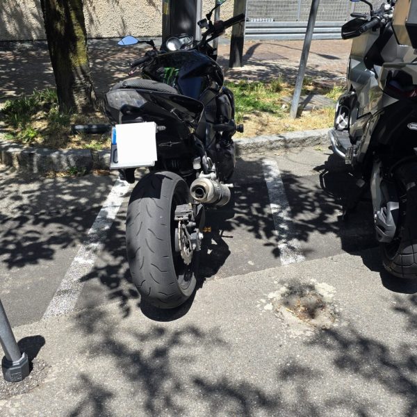 posti moto via XX (2)