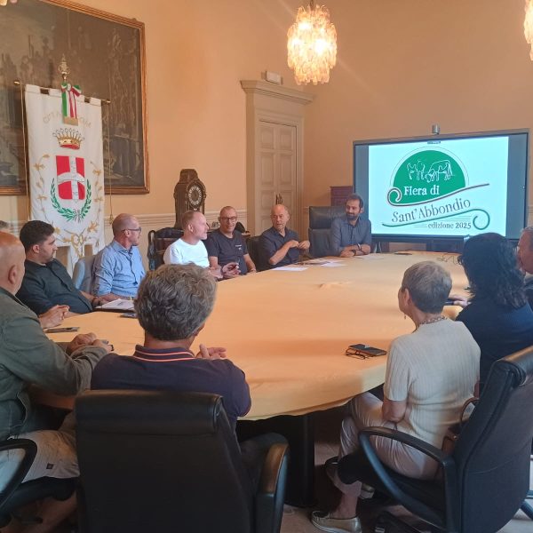 presentazione fiera sant'abbondio 2025 (1)
