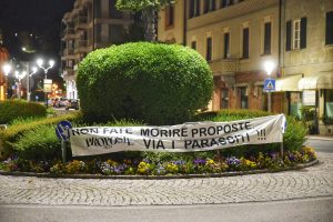protesta-proposte-cernobbio (1)