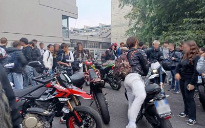 protesta studenti setificio