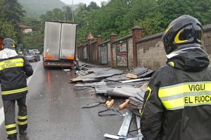 provinciale-per-lecco-camion-vigili-fuoco