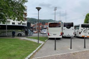 pullmann-turistici-bus-stadio-turismo-sosta-selvaggia (2)