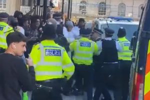 rapina-di-massa-londra-tiktok (1)
