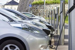 ricarica-elettrica-veicoli-parcheggio