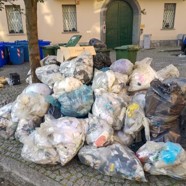 rifiuti sacchi 3