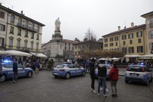 rissa-piazza-volta-7