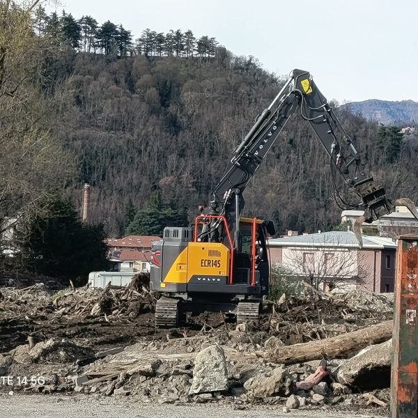 ruspa detriti muggiò luna park (5)