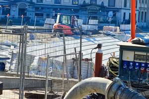 scivolo-lungolago-paratie-piazza-cavour (1)
