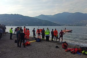 sommozzatori-gommone-vigili-fuoco-3