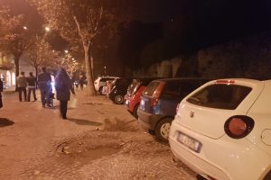 sosta-selvaggia-parcheggio-porta-torre-mura (1)