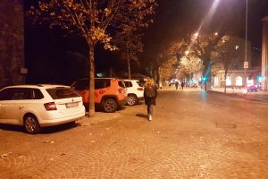 sosta-selvaggia-parcheggio-porta-torre-mura (16)