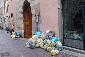 spazzatura-rifiuti (6)