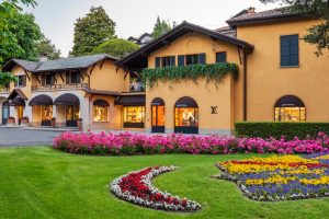store villa d'este vuitton