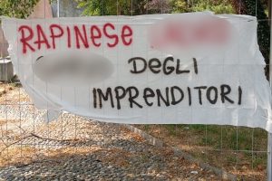 striscione rapinese 3