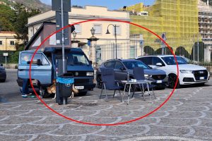 Il turismo dei camper abusivi a Como, Villa Olmo