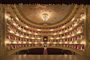teatro-sociale-como-1