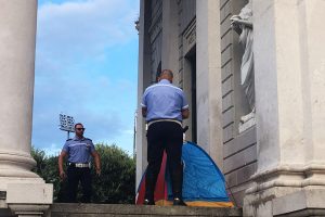tenda-multa-polizia-locale (2)