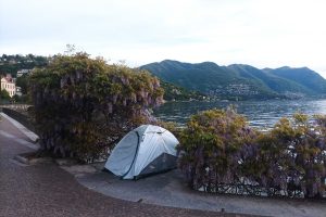 tenda passeggiata villa olmo gelpi