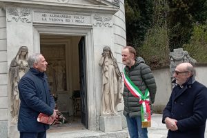 tomba-volta-rapinese-levrini